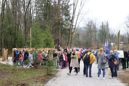 Z zasaditvijo dreves smo uradno odprli kolesarsko povezavo Kamnik–Godič (6)